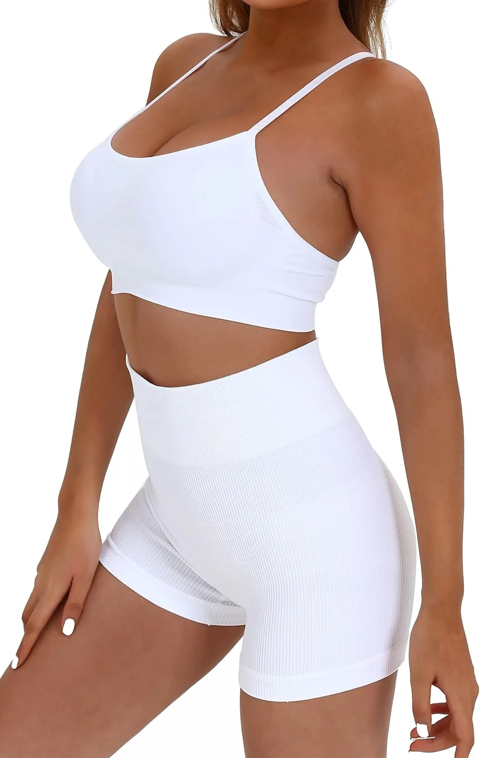 AKAMC Women's Cross Back Sport Bras,Adjustable Straps Padded Criss Cross Cropped Bras for Yoga Workout Fitness