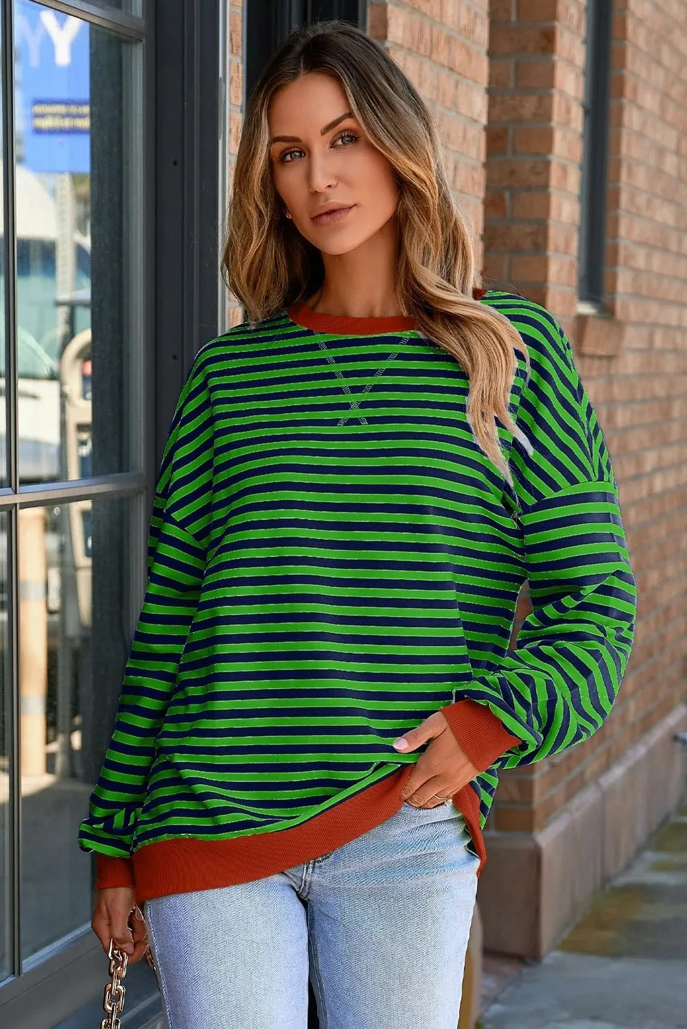 AlvaQ Womens Oversized Sweatshirt 2024 Casual Crewneck Long Sleeve Colorblock Striped Pullover Tunic Tops Outfits