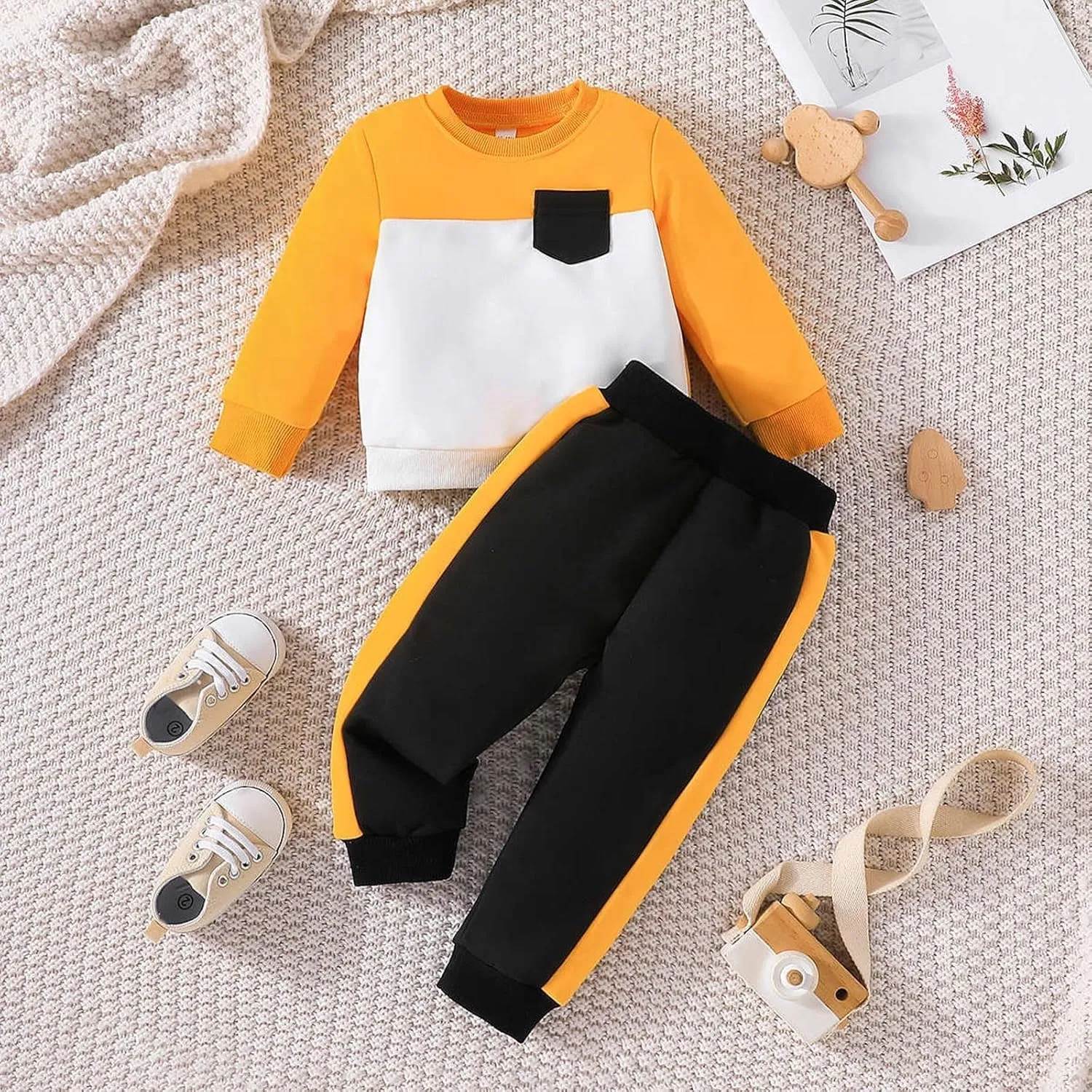 Pant Sets for Boys Crewneck Fall Winter Pullover and Jogger Sweatpants Athletic Set Stylish Sport Outfits