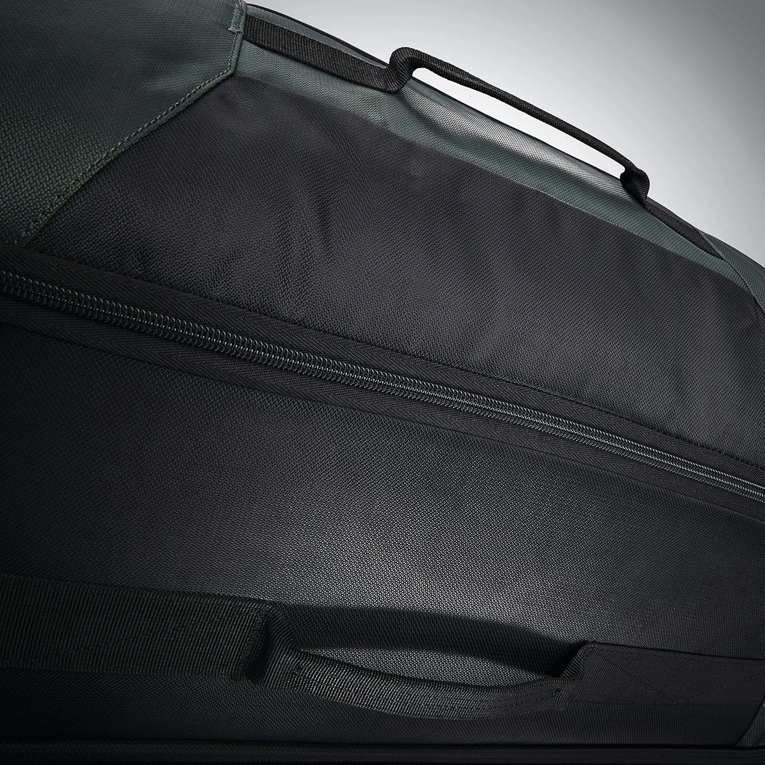 Samsonite Andante 2 Wheeled Duffel Bag – 22-Inch Durable Rolling Luggage with Inline Skate Wheels, Push-Button Handle & Spacious Compartments – Travel-Friendly and Lightweight - Moss Green/Black