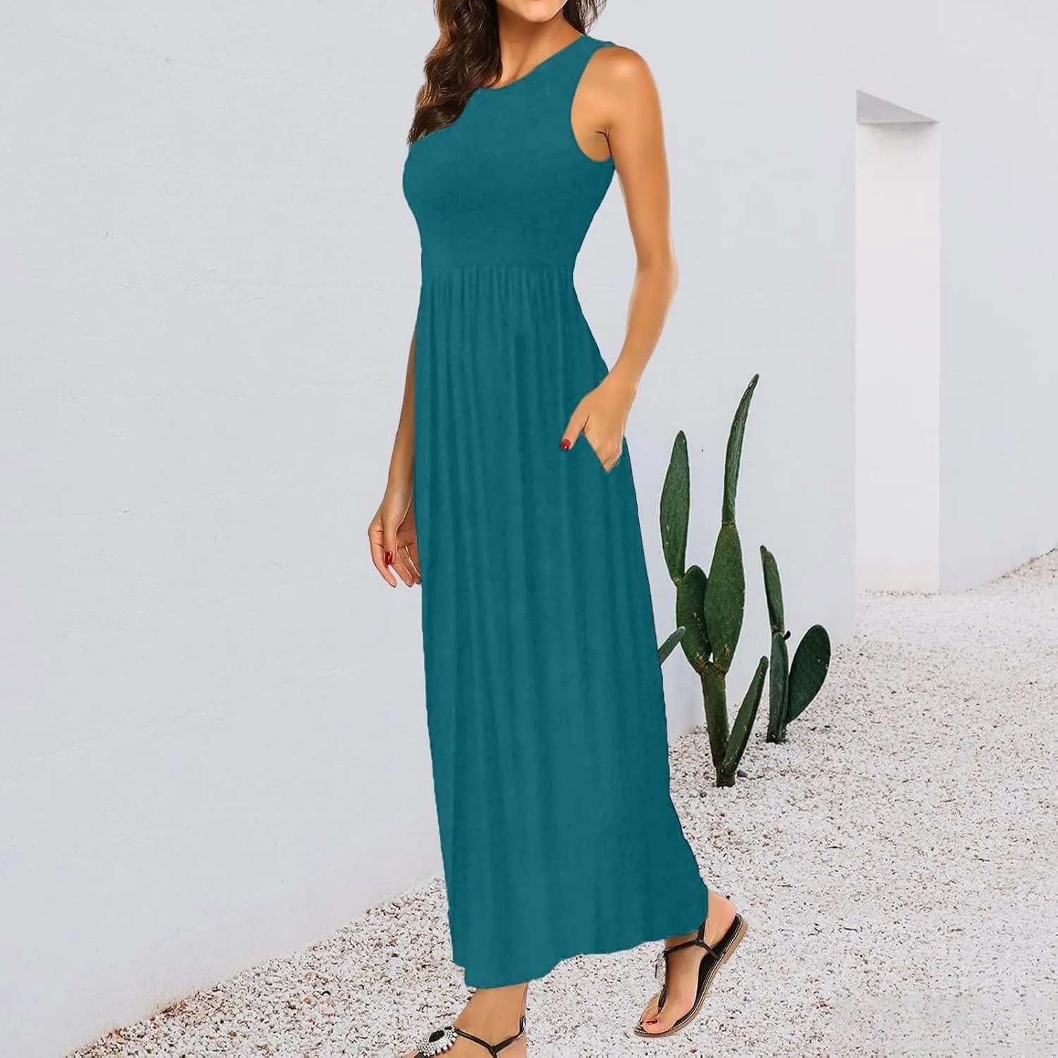 Women's Sleeveless Maxi Dress Patchwork Tank Top Flowy Dress Summer Pleated Long Sundress with Pockets